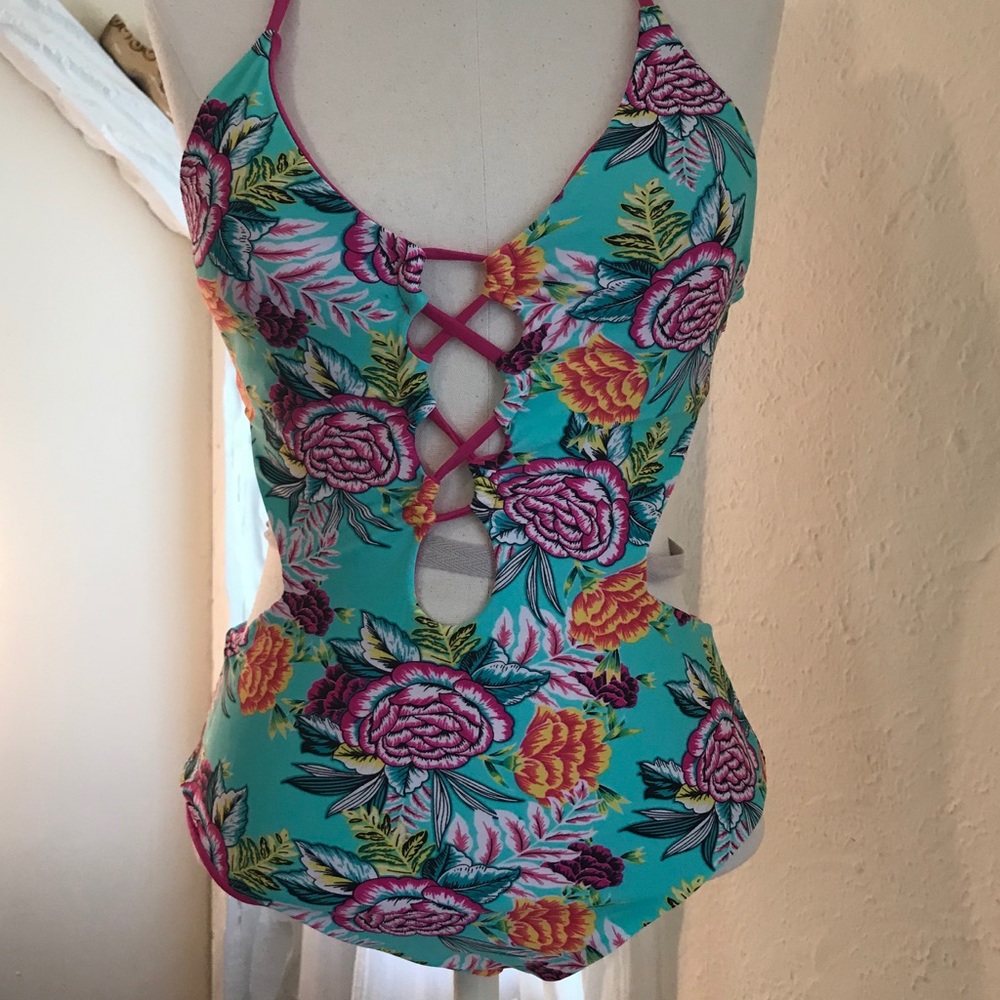 3 for $10 sale- Floral Swimsuit